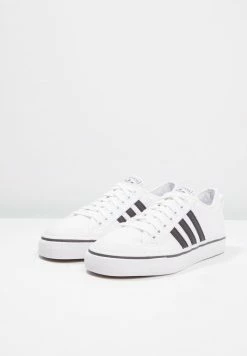 Adidas Originals NIZZA - Trainers - Ftwwht/cblack/ftwwht 8 Adidas Originals NIZZA - Trainers - Ftwwht/cblack/ftwwht -Adidas Originals Shop 0017081c1f124ddb91f8bf82be543994