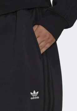 Adidas Originals Tracksuit Bottoms - Black 9 Adidas Originals Tracksuit Bottoms - Black -Adidas Originals Shop 001abc1fe2dd48259245674406626085