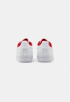 Adidas Originals SUPERSTAR SPORTS INSPIRED SHOES UNISEX - Trainers - Footwear White/scarlet -Adidas Originals Shop 0172e2b358e946d09b6178e8ba92aefc