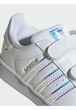Adidas Originals SUPERSTAR - Baby Shoes - White -Adidas Originals Shop 01faec36e2ef4a67a829b53e87c4d505