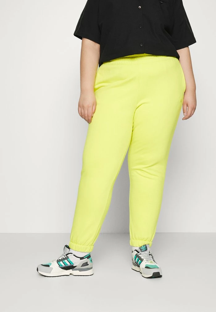 Adidas Originals PANTS - Tracksuit Bottoms - Shock Slime 4 Adidas Originals PANTS - Tracksuit Bottoms - Shock Slime - Image 4