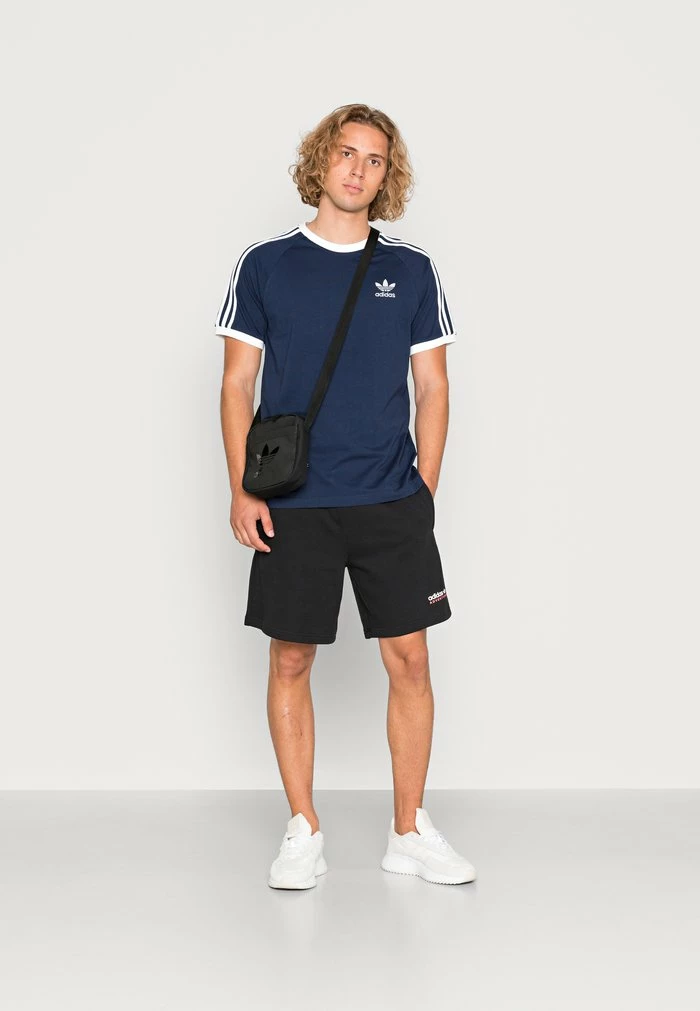 Adidas Originals STRIPES TEE UNISEX - Print T-shirt - Night Indigo 2 Adidas Originals STRIPES TEE UNISEX - Print T-shirt - Night Indigo - Image 2