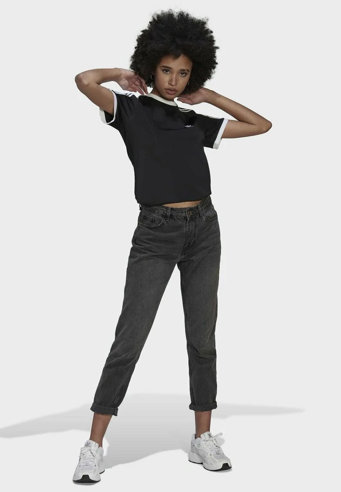 Adidas Originals ADICOLOR CLASSICS SLIM 3-STRIPES - Sports T-shirt - Black 2 Adidas Originals ADICOLOR CLASSICS SLIM 3-STRIPES - Sports T-shirt - Black - Image 2