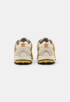 Adidas Originals SHADOWTURF UNISEX - Trainers - Cream White/hazy Beige/legacy Gold 12 Adidas Originals SHADOWTURF UNISEX - Trainers - Cream White/hazy Beige/legacy Gold -Adidas Originals Shop 0aa6475c9f684ebfab0a38be640fa0d4