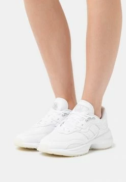 Adidas Originals ZENTIC - Trainers - Footwear White/silver Metallic/core Black