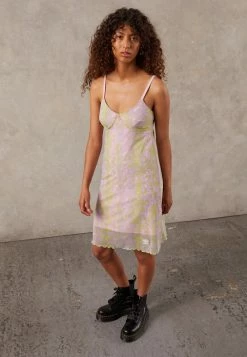 Adidas Originals SNAKE DESS - Day Dress - Clear Pink