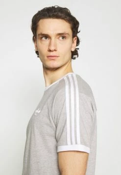 Adidas Originals STRIPES TEE UNISEX - Print T-shirt - Medium Grey Heather -Adidas Originals Shop 0f105a88cf054dcfac51600d63f3e7a0