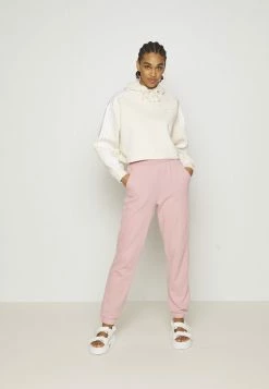 Adidas Originals CUFFED PANT - Tracksuit Bottoms - Light Pink 13 Adidas Originals CUFFED PANT - Tracksuit Bottoms - Light Pink -Adidas Originals Shop 1099f042a95b405a9d867b8ad2108e67