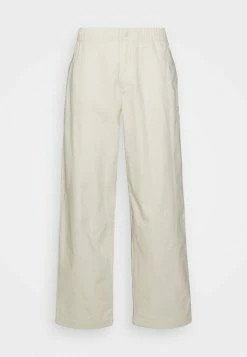 Adidas Originals Trousers - White -Adidas Originals Shop 10d500d93b3f4318b42f299cbfd2f8a4