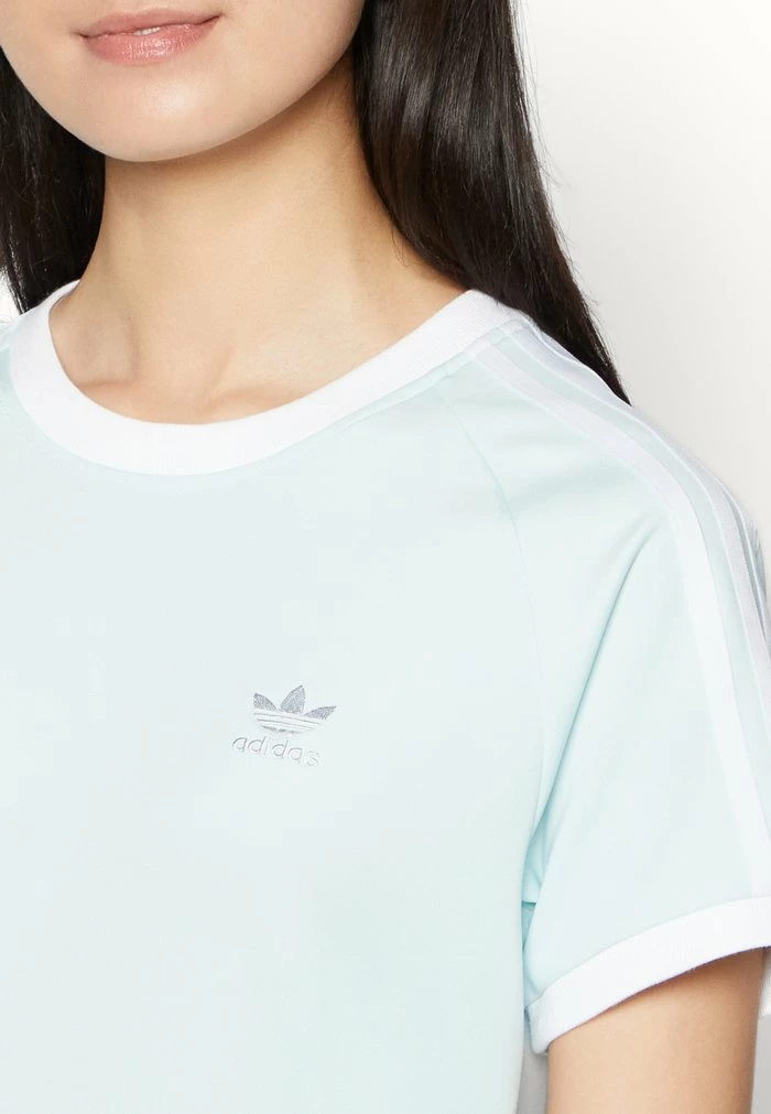 Adidas Originals SLIM TEE - Print T-shirt - Almost Blue 6 Adidas Originals SLIM TEE - Print T-shirt - Almost Blue - Image 6