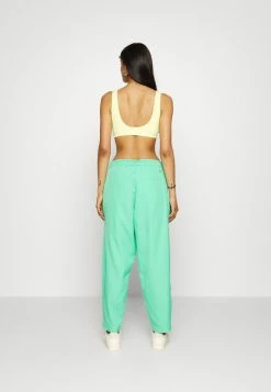 Adidas Originals Top - Almost Lime 15 Adidas Originals Top - Almost Lime -Adidas Originals Shop 1110e7da9a9e4326983d612b9a2eee46