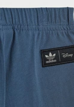 Adidas Originals DISNEY MICKEY AND FRIENDS - Shorts - White -Adidas Originals Shop 11e3f7caaff64d65a06107efd444840f