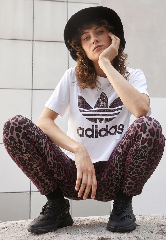 Adidas Originals LOGO - Print T-shirt - White 1 Adidas Originals LOGO - Print T-shirt - White