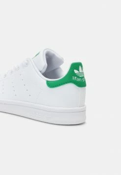 Adidas Originals STAN SMITH C UNISEX - Trainers - White/green -Adidas Originals Shop 1349f1cf273342ff81cf83bb7dca8a12