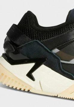 Adidas Originals Trainers - Black 15 Adidas Originals Trainers - Black -Adidas Originals Shop 165a33466f5b4dd2a0aa644c0a5788c5