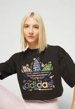Adidas Originals LOVEUNI CROP - Print T-shirt - Black/multicolor 13 Adidas Originals LOVEUNI CROP - Print T-shirt - Black/multicolor -Adidas Originals Shop 16cf2e047b5b4119985c72ff2c8e2cbd