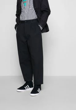 Adidas Originals BASKET PROFI UNISEX - High-top Trainers - Core Black/footwear White/gold Metallic