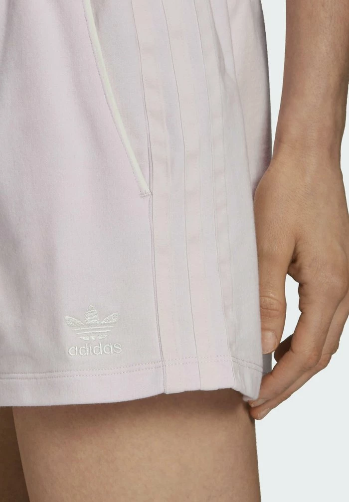 Adidas Originals TENNIS LUXE 3 STRIPES ORIGINALS SHORTS - Shorts - Pearl Amethyst 4 Adidas Originals TENNIS LUXE 3 STRIPES ORIGINALS SHORTS - Shorts - Pearl Amethyst - Image 4