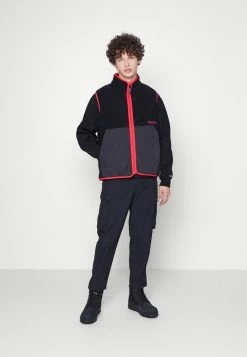 Adidas Originals VEST - Waistcoat - Black -Adidas Originals Shop 17fc844645604bceaac87510ad8b2781