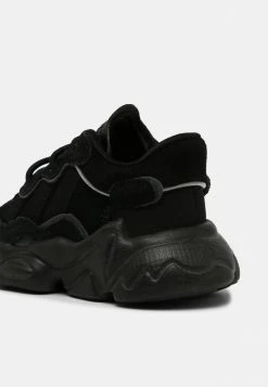 Adidas Originals OZWEEGO UNISEX - Trainers - Core Black/night 11 Adidas Originals OZWEEGO UNISEX - Trainers - Core Black/night -Adidas Originals Shop 188b9f1cadb243e1b600cb7b0f214a3a