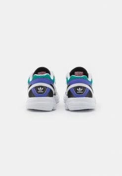 Adidas Originals ASTIR UNISEX - Trainers - Footwear White/core Black/acid Red 8 Adidas Originals ASTIR UNISEX - Trainers - Footwear White/core Black/acid Red -Adidas Originals Shop 18be2c576f714271a30ee5b48219a4a6