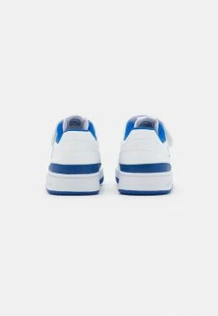 Adidas Originals FORUM - Trainers - Footwear White/team Royal Blue -Adidas Originals Shop 199daa92860645abb24efe8757648f48