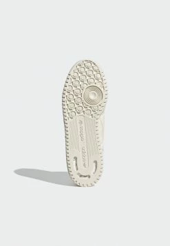 Adidas Originals FORUM MID PARLEY UNISEX - Trainers - White -Adidas Originals Shop 1a6ce9df32c24bf39b39dc74a7936e5e