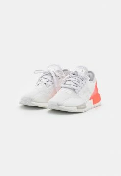 Adidas Originals NMD R1.V2 UNISEX - Trainers - Footwear White/turbo -Adidas Originals Shop 1b5227771e034c6f930a8b8273cafe7c