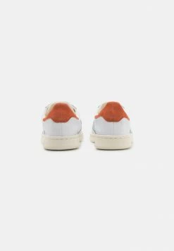 Adidas Originals EARLHAM UNISEX - Trainers - Footwear White/off White 8 Adidas Originals EARLHAM UNISEX - Trainers - Footwear White/off White -Adidas Originals Shop 1b7620a5315c42d78c065b7e47cdb93f