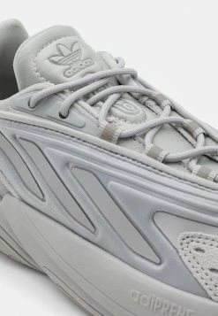 Adidas Originals OZELIA UNISEX - Trainers - Grey Two/grey Four -Adidas Originals Shop 1bc32c3f260d4ef682d6d0e3372e1b06