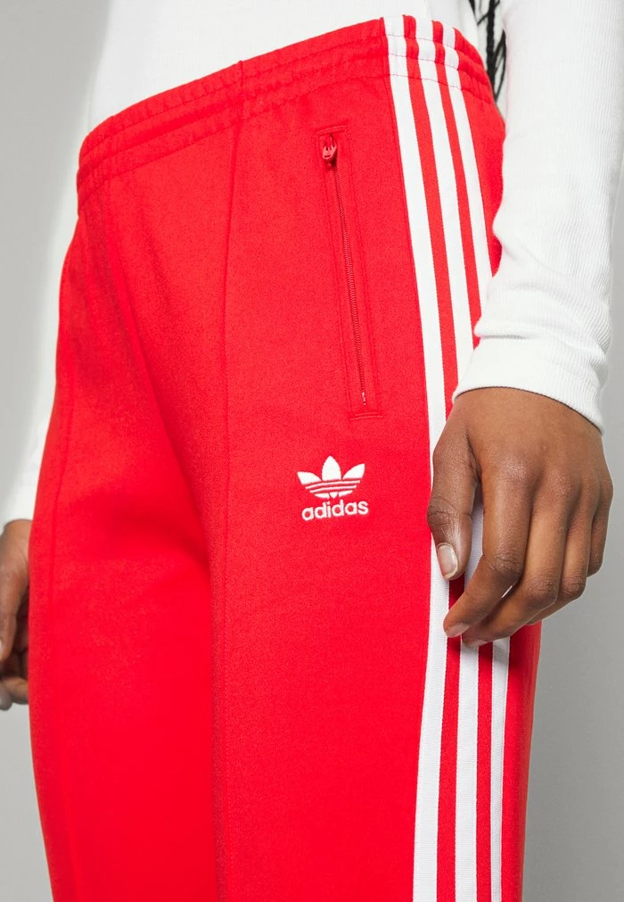 Adidas Originals SUPERSTAR - Tracksuit Bottoms - Vivid Red 6 Adidas Originals SUPERSTAR - Tracksuit Bottoms - Vivid Red - Image 6