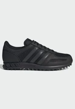 Adidas Originals LA TRAINER UNISEX - Trainers - Core Black/carbon/core Black -Adidas Originals Shop 1ea21e36d39046f19781140ecb0cb5e1