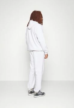 Adidas Originals ESS LOGO - Tracksuit Bottoms - Orbit Grey -Adidas Originals Shop 1f8b5d69cc964e088863e4fe92aecece