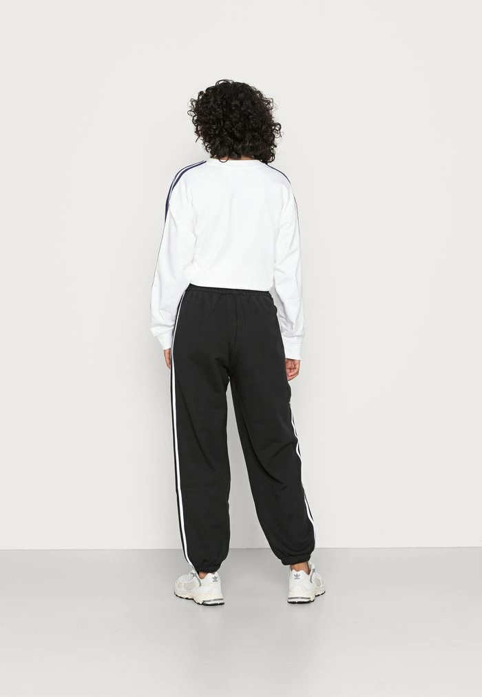 Adidas Originals RELAXED - Tracksuit Bottoms - Black 3 Adidas Originals RELAXED - Tracksuit Bottoms - Black - Image 3