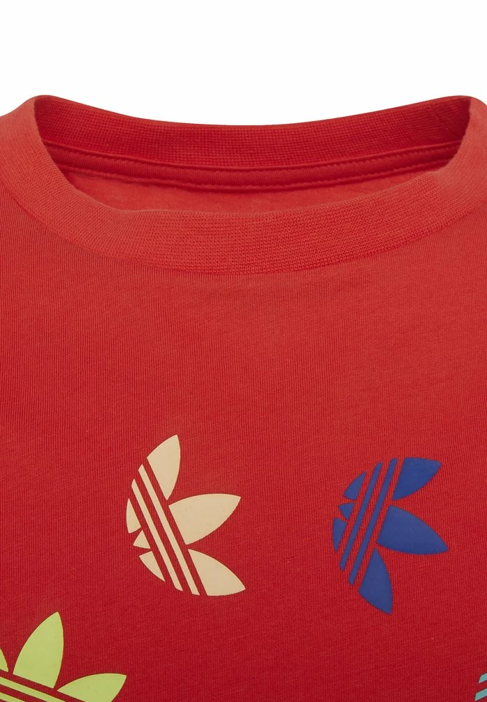 Adidas Originals TEE UNISEX - Print T-shirt - Vivid Red 3 Adidas Originals TEE UNISEX - Print T-shirt - Vivid Red - Image 3