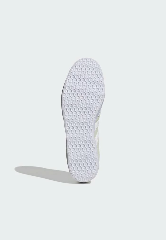 Adidas Originals GAZELLE UNISEX - Trainers - Green 5 Adidas Originals GAZELLE UNISEX - Trainers - Green - Image 5