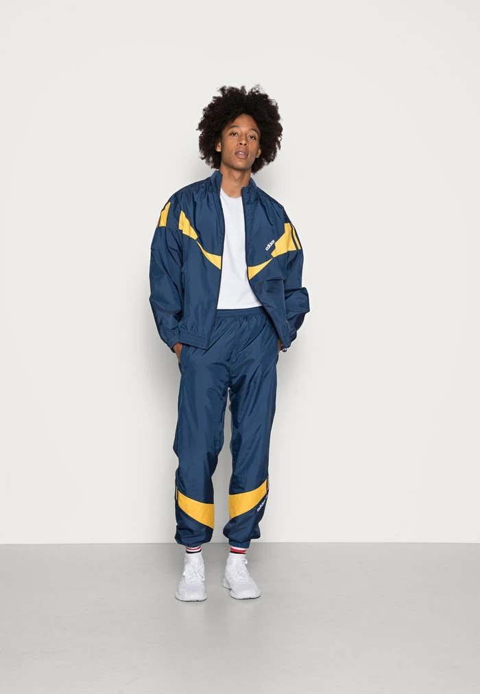 Adidas Originals RIPSTOP TRACK - Tracksuit Bottoms - Collegiate Navy 2 Adidas Originals RIPSTOP TRACK - Tracksuit Bottoms - Collegiate Navy - Image 2