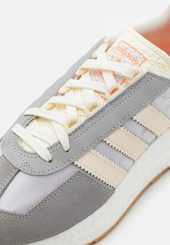 Adidas Originals RETROPY E5 UNISEX - Trainers - Dash Grey/ecru Tint/off White 6 Adidas Originals RETROPY E5 UNISEX - Trainers - Dash Grey/ecru Tint/off White - Image 6