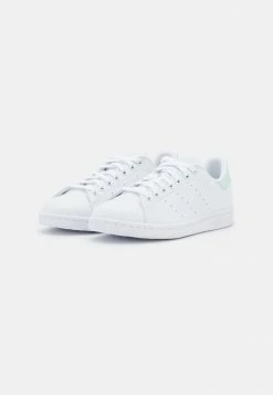 Adidas Originals STAN SMITH - Trainers - Footwear White/dash Green/core Black -Adidas Originals Shop 23af9a433e8f439b94ef11ec347381bf