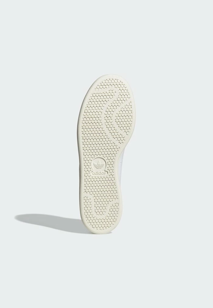 Adidas Originals STAN SMITH UNISEX - Trainers - White 9 Adidas Originals STAN SMITH UNISEX - Trainers - White - Image 9
