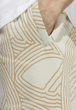 Adidas Originals ATHLETICALLOVER PRINTED - Shorts - Beige -Adidas Originals Shop 25d0d285099046b3bf882b28d45701f0