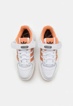 Adidas Originals FORUM UNISEX - Trainers - Footwear White/hazy Copper/core White -Adidas Originals Shop 26d781bce69d40e6b684852447320c62