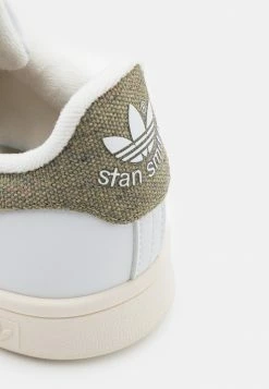 Adidas Originals STAN SMITH UNISEX - Trainers - Footwear White/cloud White/orbit Green -Adidas Originals Shop 279047d9174c4da8b95704a644c90fb8