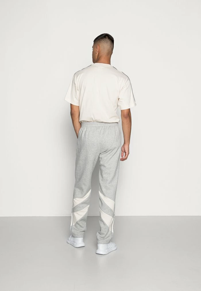 Adidas Originals SHARK PANTS - Tracksuit Bottoms - Medium Grey Heather White 3 Adidas Originals SHARK PANTS - Tracksuit Bottoms - Medium Grey Heather White - Image 3