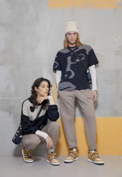 Adidas Originals FORUM LOW - Trainers - Brown