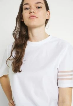 Adidas Originals Basic T-shirt - White -Adidas Originals Shop 2998bf1ced7d48c985fc74c2c3ed99ba