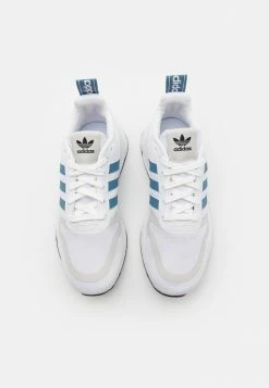 Adidas Originals MULTIX UNISEX - Trainers - Footwear White/altered Blue/grey One -Adidas Originals Shop 2a25456d93934f6bb583c88b0dc32d9c
