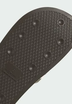 Adidas Originals ADILETTE - Mules - Brown -Adidas Originals Shop 2c2676f63ec94e41a0675f377e3abb9c
