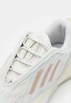 Adidas Originals OZRAH UNISEX - Trainers - Crystal White/alumina/core Black 11 Adidas Originals OZRAH UNISEX - Trainers - Crystal White/alumina/core Black -Adidas Originals Shop 2e9add7467144a8c9481739a2047734a