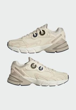 Adidas Originals ASTIR - Trainers - Beige -Adidas Originals Shop 2efa397bd8754dc5a25631124c0469a9